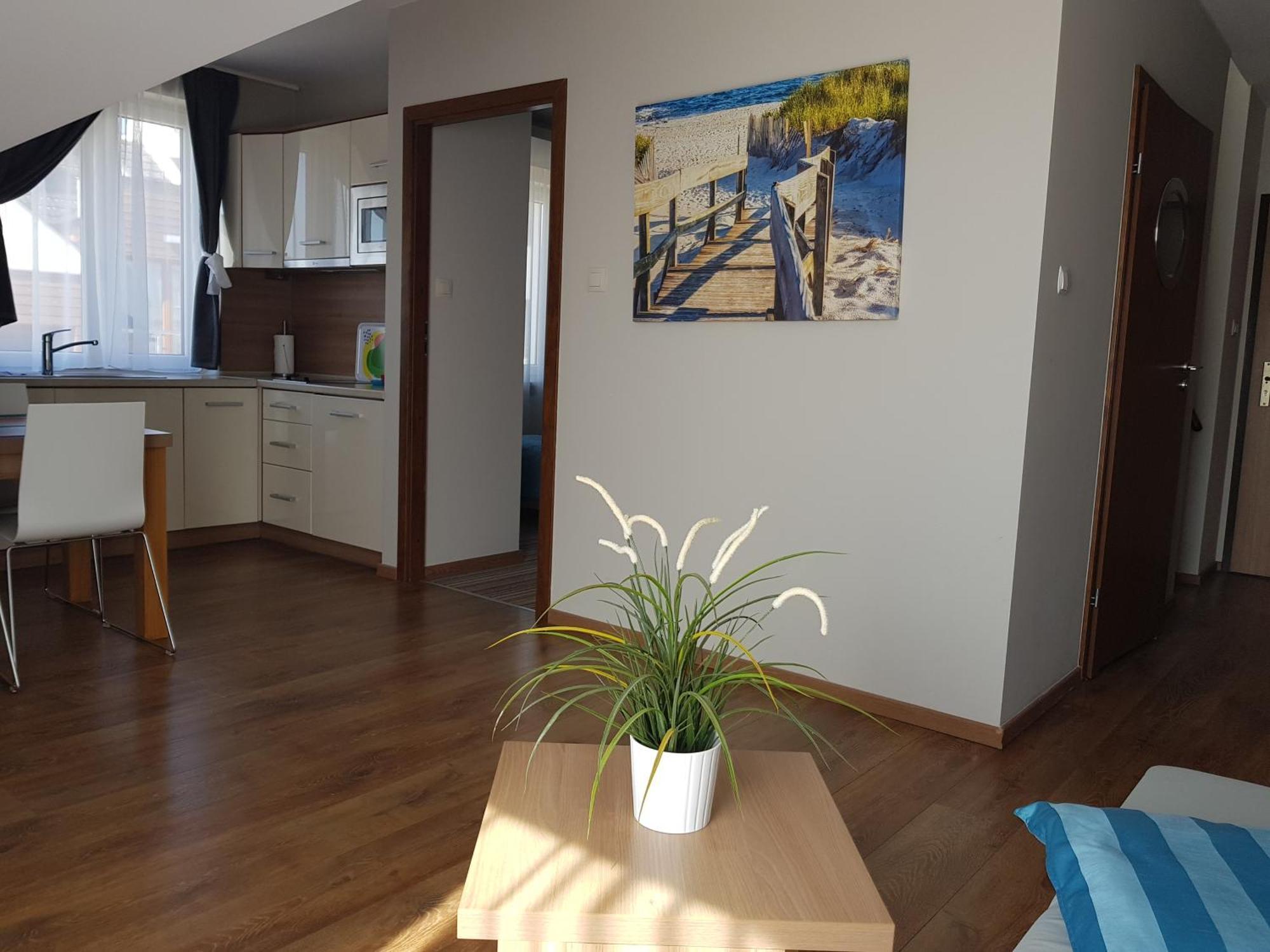 Marina Jastarnia Apartamenty W Budynku Z Basenem Rum bild