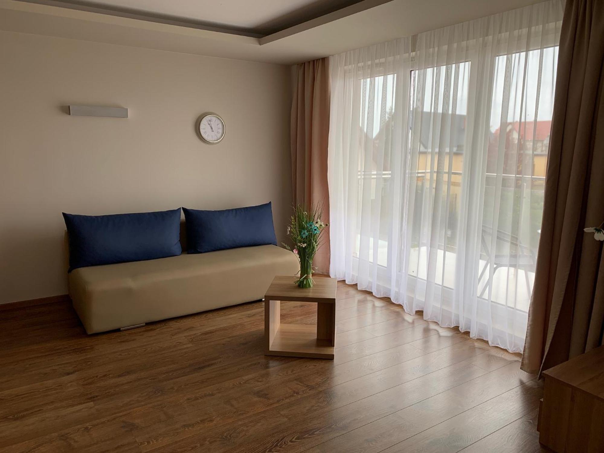 Marina Jastarnia Apartamenty W Budynku Z Basenem Rum bild