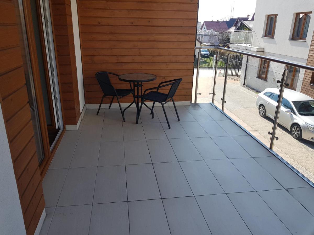 Marina Jastarnia Apartamenty W Budynku Z Basenem Exteriör bild