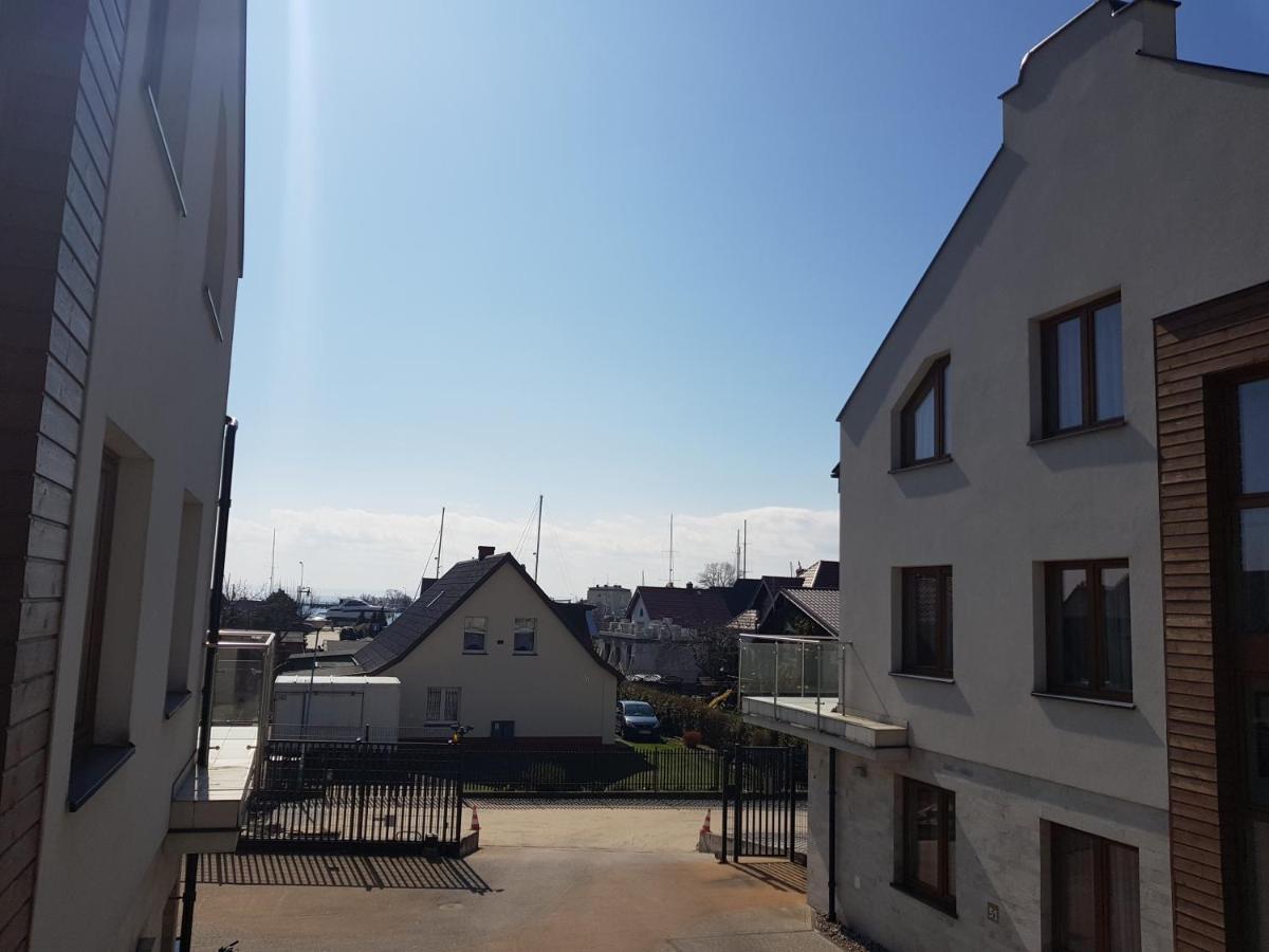 Marina Jastarnia Apartamenty W Budynku Z Basenem Exteriör bild