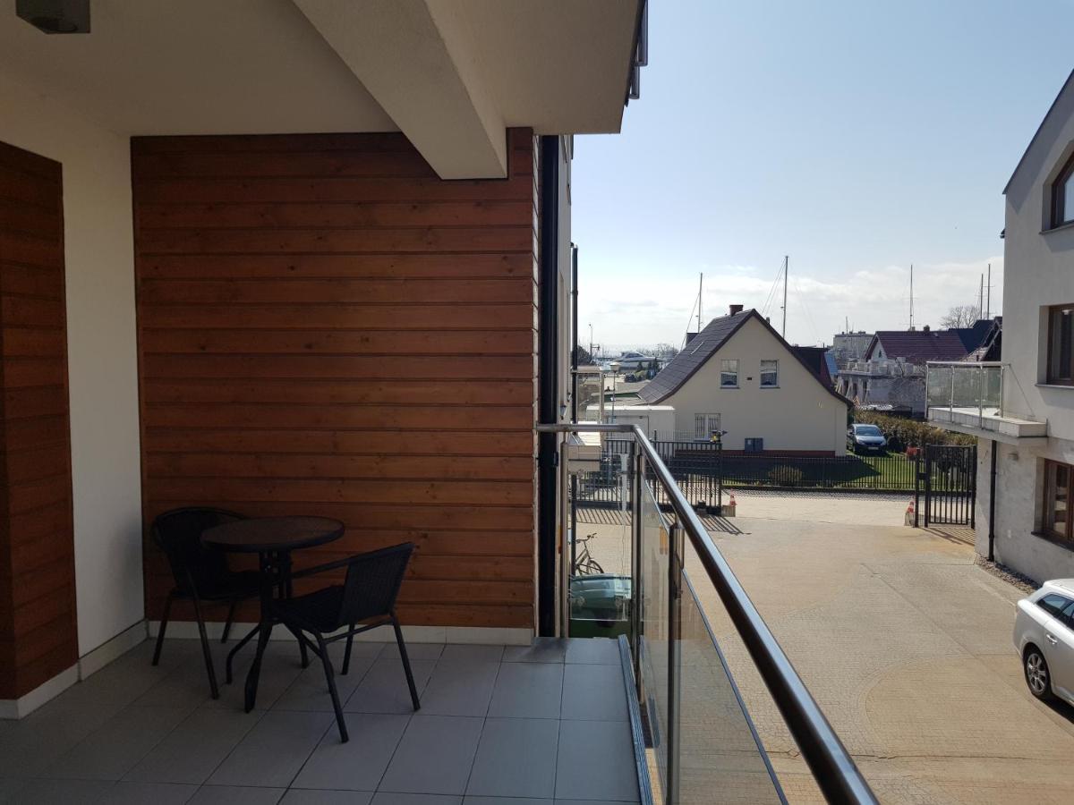 Marina Jastarnia Apartamenty W Budynku Z Basenem Exteriör bild